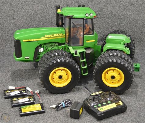 rc toy tractor